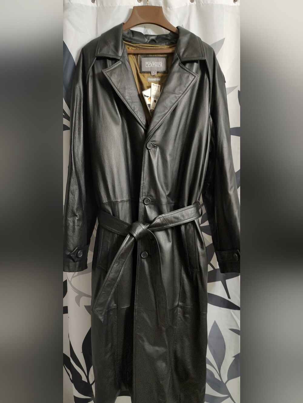 Men's Large Long Leather Jacket   New With Tags